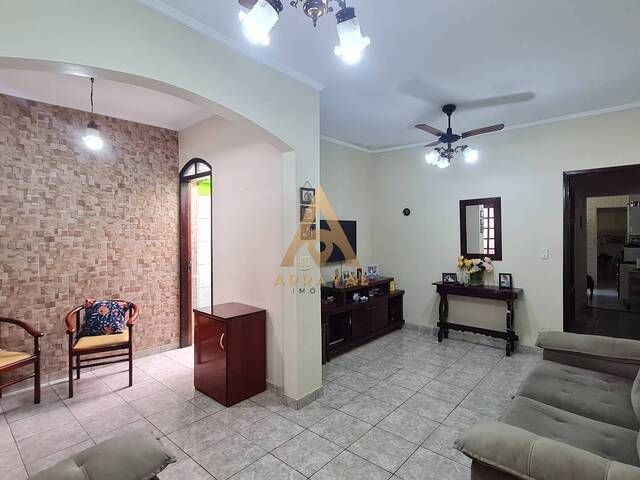 Venda em Vila Cascatinha - São Vicente